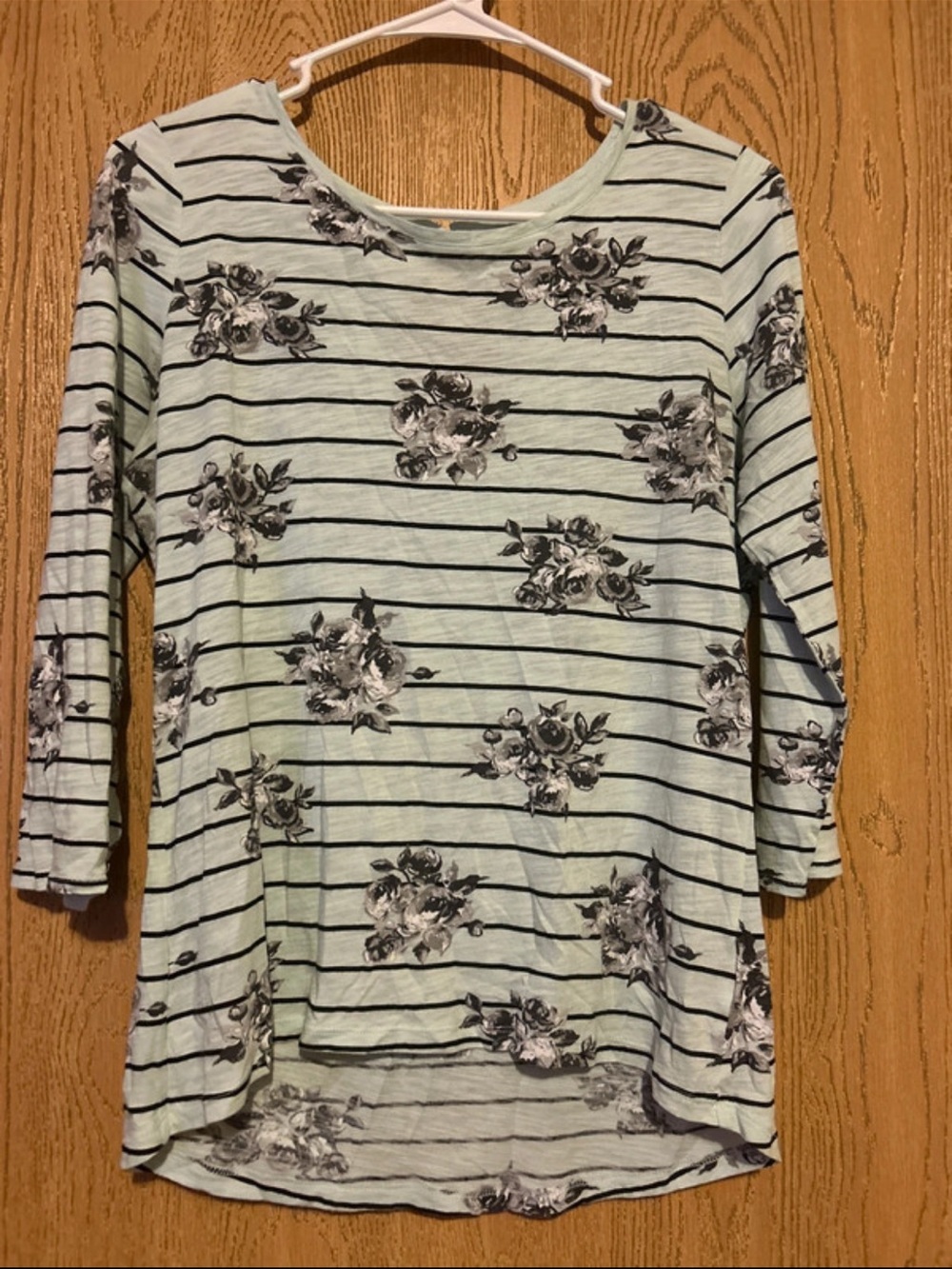 Smart Set Mint Green Striped Floral 3/4 Sleeve Top